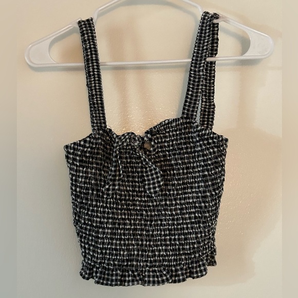 Top - Picture 2 of 2